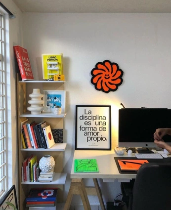 A cover of "STUDIO GRAFICO B" cluster. The owner is harrybang. The cluster consists of 13 elements.