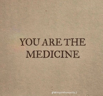 A cover of "Capri new moon" cluster. The owner is florcedro. The cluster consists of 27 elements.