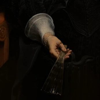 A cover of "black" cluster. The owner is letterarii. The cluster consists of 1 element.