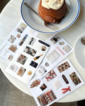 A cover of "Stick me" cluster. The owner is brillo. The cluster consists of 11 elements.