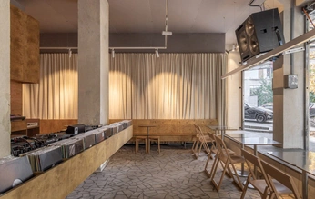 A cover of "shop" cluster. The owner is lolasarchives. The cluster consists of 7 elements.