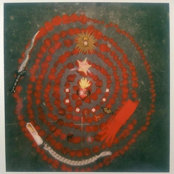 A cover of "analog" cluster. The owner is weav01. The cluster consists of 2 elements.