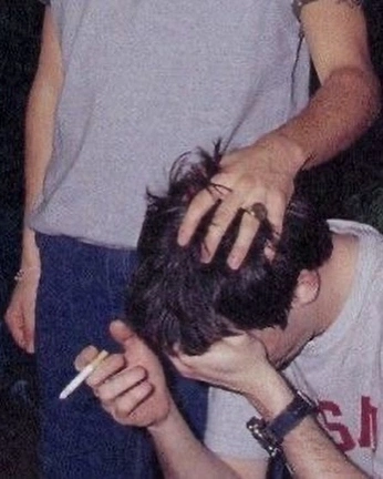 A cover of "Not like everything" cluster. The owner is fevictorino. The cluster consists of 38 elements.