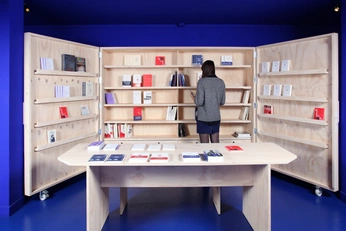 A cover of "Stands" cluster. The owner is pixeloflex. The cluster consists of 3 elements.