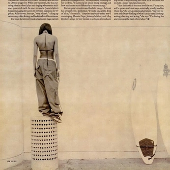 A cover of "Mag.01" cluster. The owner is infinitestills. The cluster description is "Pages. ". The cluster consists of 21 elements.