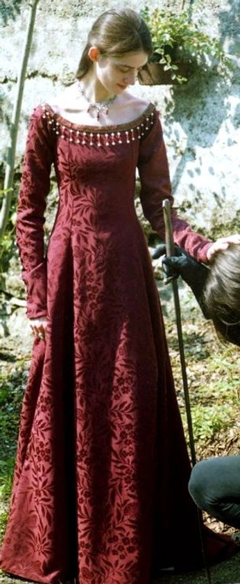 A cover of "red" cluster. The owner is cadencewise. The cluster consists of 4 elements.