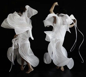 A cover of "Cadence store atmosphere" cluster. The owner is tannagibbons. The cluster consists of 1 element.