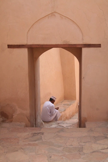 A cover of "MEDINA ✶𓇊⋆." cluster. The owner is nelly. The cluster description is "market maze". The cluster consists of 128 elements.