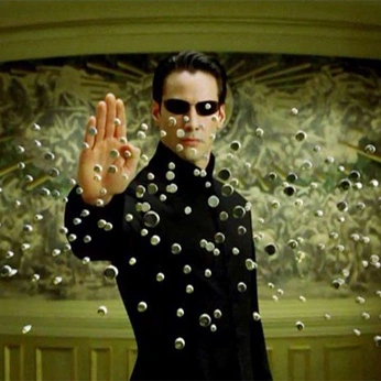 A cover of "Cinema" cluster. The owner is valentinamc. The cluster consists of 13 elements.