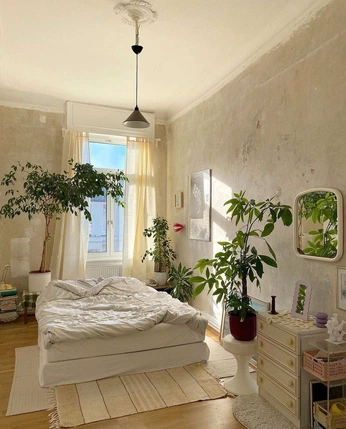 A cover of "Room inspo" cluster. The owner is moodboardboy. The cluster consists of 3 elements.