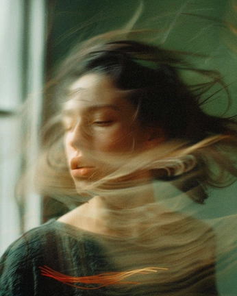 A cover of "Color 2025" cluster. The owner is lshrdz. The cluster consists of 3 elements.