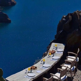 A cover of "stardust" cluster. The owner is efecan. The cluster consists of 80 elements.