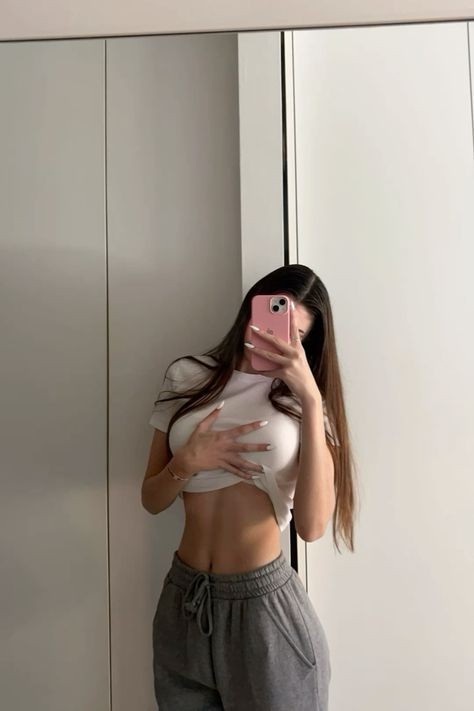 ☎️ +(91)-8102471113 ✬→ Lohagaon Russian Call Girls In ( Call Girls Pune Service 24 X 7