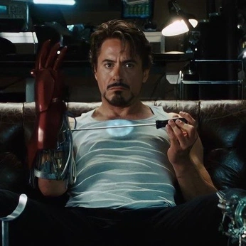 A cover of "marvel" cluster. The owner is andres.atletica. The cluster consists of 40 elements.