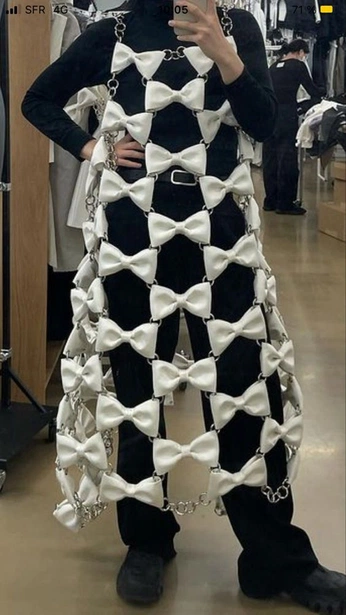 A cover of "products" cluster. The owner is avabao. The cluster consists of 7 elements.