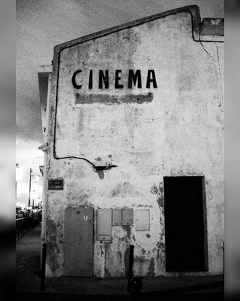 A cover of "Cine mexicano" cluster. The owner is ayyymajooo. The cluster consists of 13 elements.