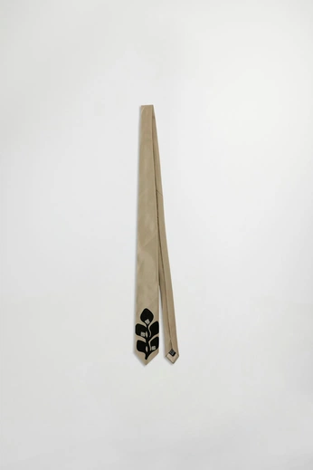 A cover of "Clothes" cluster. The owner is eliassen. The cluster consists of 1 element.