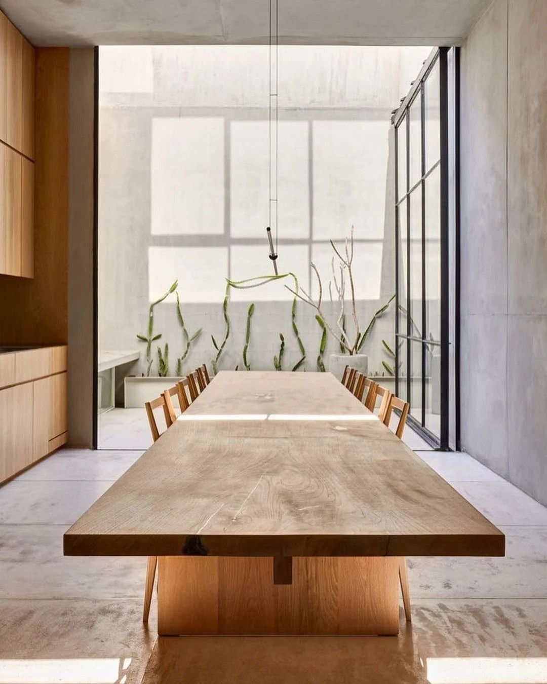 The Mesa Pablo table in the Pachuca Apartments by PPAA. Photo by Rafael Gamo.