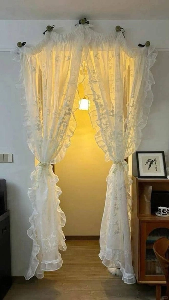 A cover of "decor" cluster. The owner is straykids4life. The cluster consists of 265 elements.