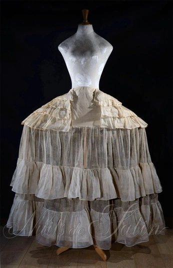 A cover of "Costume design ideas" cluster. The owner is inma505. The cluster consists of 1 element.