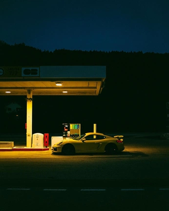 A cover of "late hours" cluster. The owner is hazewashereonce. The cluster consists of 37 elements.