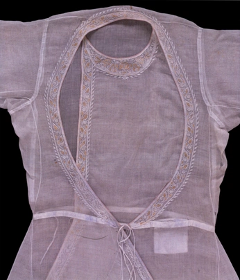 A cover of "cloth" cluster. The owner is rhywhy. The cluster consists of 1 element.