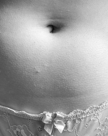 A cover of "tummy" cluster. The owner is friskyj. The cluster consists of 16 elements.