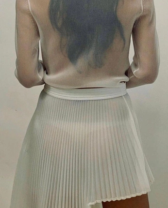 A cover of "fits" cluster. The owner is prokerstinator. The cluster consists of 3 elements.