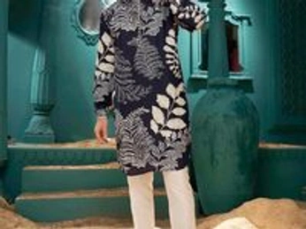 A cover of "Poshaq-e-tehzeeb" cluster. The owner is unobtainium. The cluster consists of 1 element.