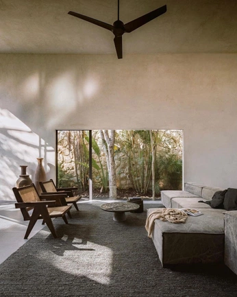 A cover of "Tulum" cluster. The owner is zaial. The cluster consists of 4 elements.