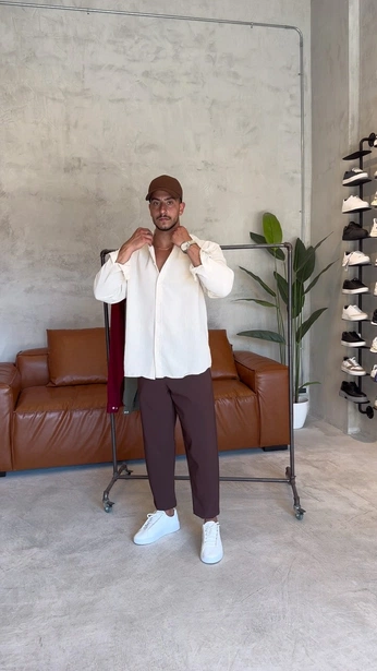 A cover of "Fashion" cluster. The owner is iantrolinger. The cluster consists of 1 element.