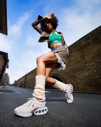 A cover of "photography" cluster. The owner is scottcam.studio. The cluster consists of 24 elements.