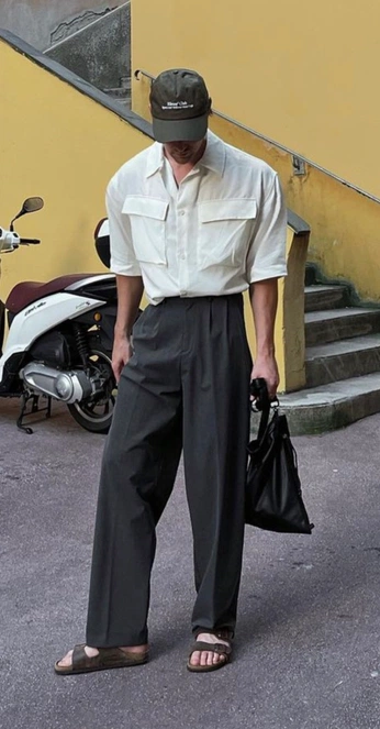 A cover of "Tops" cluster. The owner is eamesmahan. The cluster consists of 10 elements.