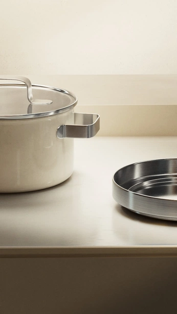 A cover of "sp table" cluster. The owner is kasper.wn. The cluster consists of 8 elements.