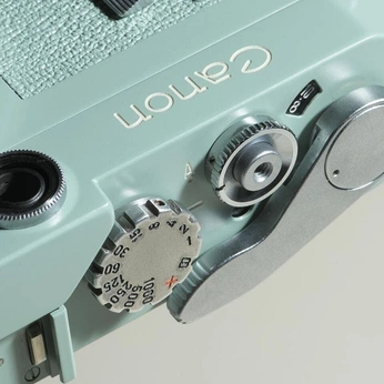 A cover of "macro" cluster. The owner is meflahines. The cluster consists of 6 elements.