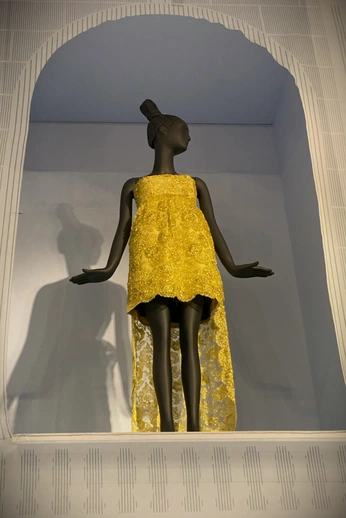 A cover of "Vintage clothing" cluster. The owner is jeanstewart. The cluster consists of 53 elements.