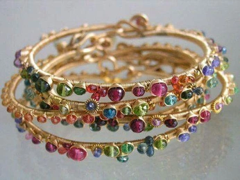 A cover of "Jewelry" cluster. The owner is shimmersage. The cluster consists of 19 elements.