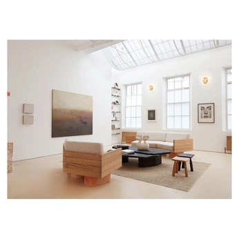 A cover of "Interior" cluster. The owner is eloimotte. The cluster consists of 9 elements.