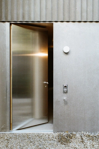 A cover of "Home" cluster. The owner is rojordan. The cluster consists of 9 elements.