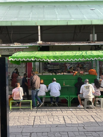 A cover of "Cantina Mexicana" cluster. The owner is georginahenry. The cluster consists of 10 elements.