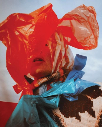 A cover of "Light" cluster. The owner is fallingclouds. The cluster consists of 1 element.