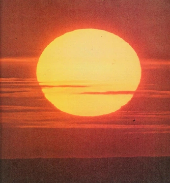 A cover of "the sun" cluster. The owner is hallowednep. The cluster consists of 4 elements.