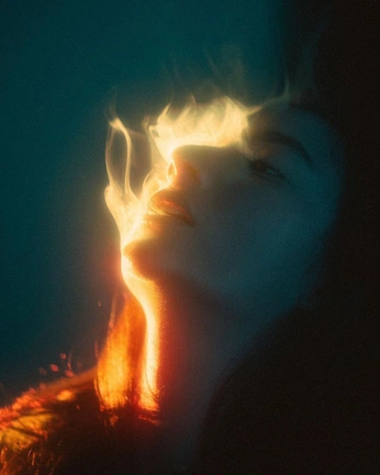 A cover of "Lorde" cluster. The owner is laritus. The cluster consists of 4 elements.