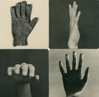 A cover of "manos" cluster. The owner is 0000000. The cluster consists of 1 element.