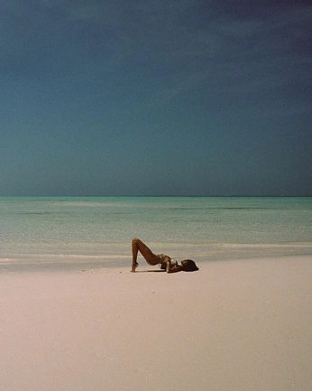 A cover of "Diani" cluster. The owner is mathias.explores. The cluster consists of 1 element.