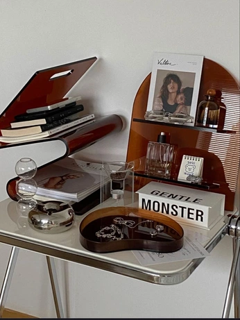 A cover of "Bedroom ideas" cluster. The owner is kyrastained. The cluster consists of 23 elements.