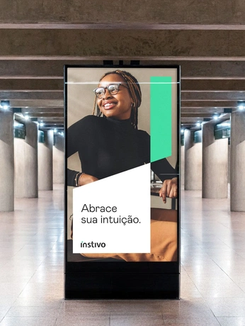 A cover of "tama business" cluster. The owner is maripinheiro. The cluster consists of 43 elements.