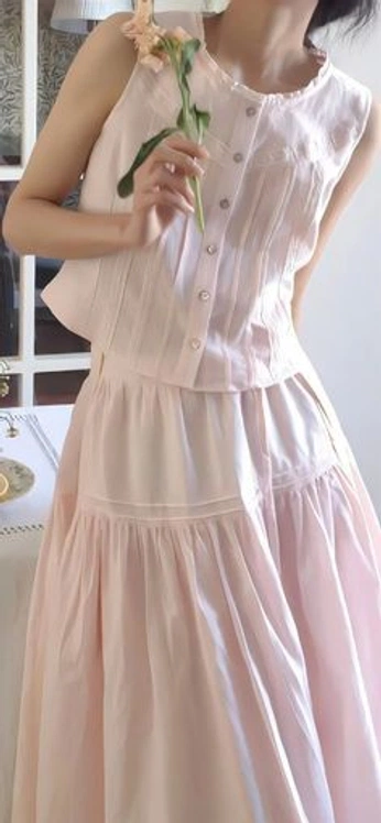 A cover of "pretty gf fits" cluster. The owner is idk0020505. The cluster consists of 284 elements.