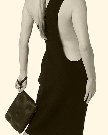 A cover of "italian elegance" cluster. The owner is lilymartorella. The cluster consists of 25 elements. 2 create it.