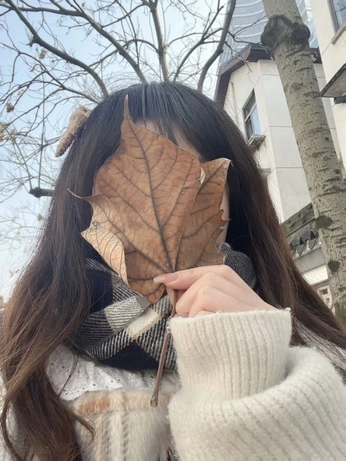 A cover of "IG story ideas" cluster. The owner is heartiellez. The cluster consists of 28 elements.